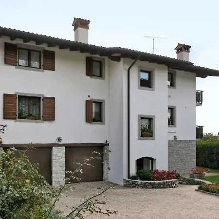 Апартаменты Nero By Interhome Чивидале-дель-Фриули